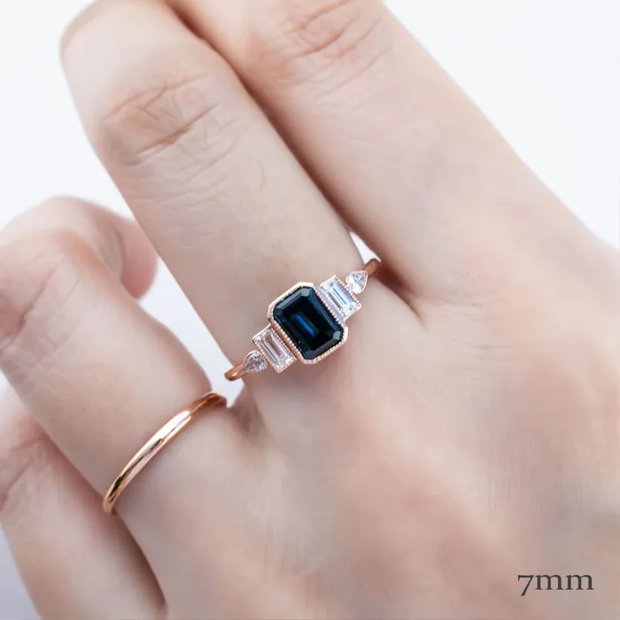 Envero Jewelry Rings Edith Setting EmeraldRadiant cut Envero Jewelry Rings Edith Setting EmeraldRadiant cut