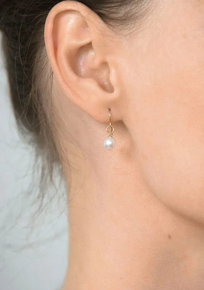 ERIJEWELRY Earrings Petite Pearl Drop Earrings