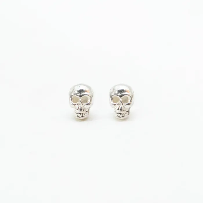 Mimi Marge Rings Tiny Silver Skull Studs