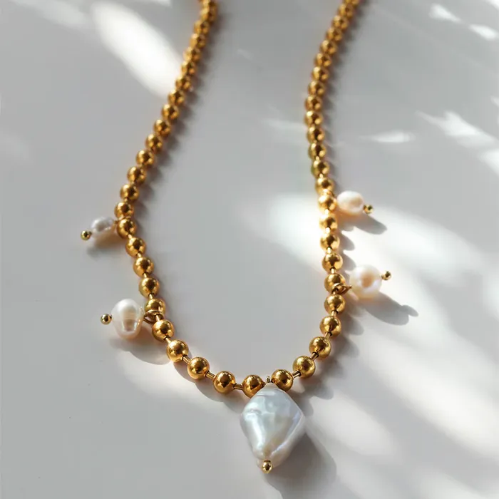 Necklaces Artemis Gold Necklace WellDunn
