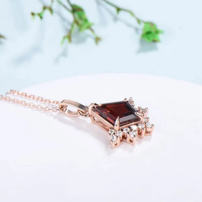 PENFINE Necklaces Art Deco Kite Cut Garnet Pendant Necklace Vintage Garnet Diamond Pendant 14k18k rose gold moissanite promise engagement gift for women PENFINE Necklaces Art Deco Kite Cut Garnet Pendant Necklace Vintage Garnet Diamond Pendant 14k18k rose gold moissanite promise engagement gift for women