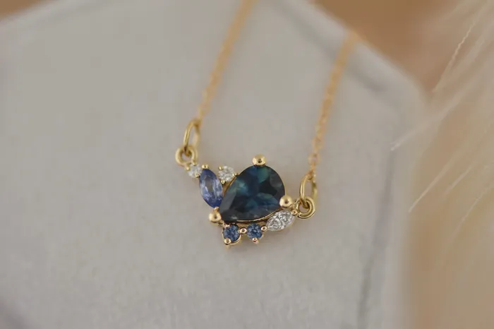 Albrecht Jewellery Necklaces Pear Montana Sapphire Cluster Necklace 14K Gold Albrecht Jewellery Necklaces Pear Montana Sapphire Cluster Necklace 14K Gold