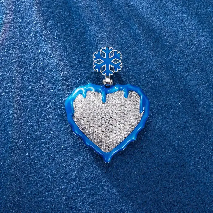 icezeusshop Necklaces Glow In Dark Frozen Heart Pendant