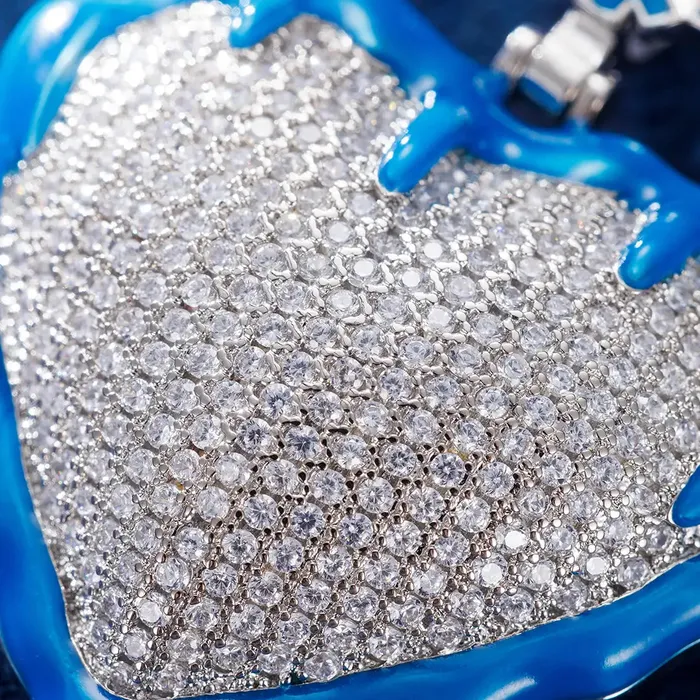 icezeusshop Necklaces Glow In Dark Frozen Heart Pendant