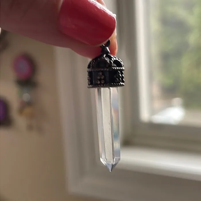 Point Crystal Pendant Sterling Silver Vintage Love Vintage Paris Necklaces