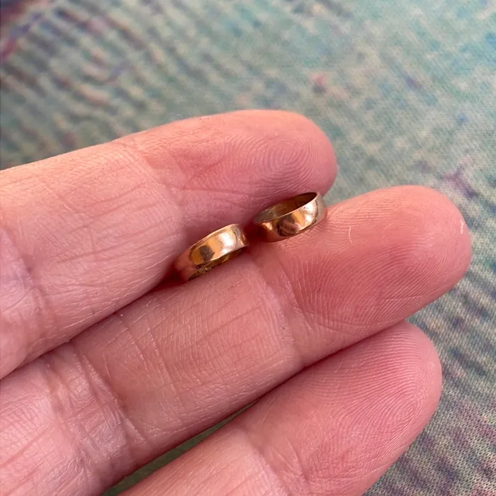 PreStyled Sets Gold Rings Yellow Gold Rose Gold White Gold 14k Gold Vintage sold individually Love Vintage Paris