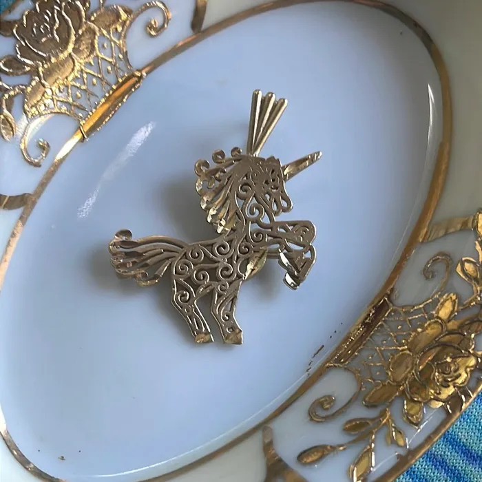 PreStyled Sets Vintage Paris Jewelry Unicorn Pendant Filigree 14k Gold Vintage