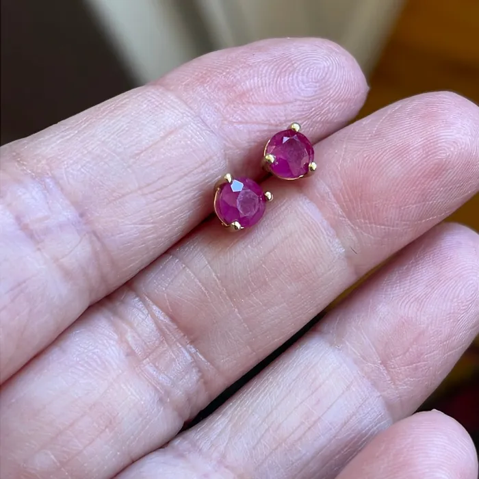 Ruby Stud Earrings 10k Gold Vintage Vintage Paris Jewelry Earrings Ruby Stud Earrings 10k Gold Vintage Vintage Paris Jewelry Earrings