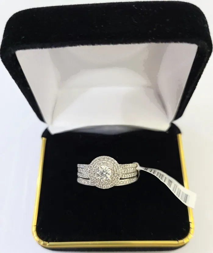 Rings Gold and Diamond REAL 14k White Gold Diamond Ring Round Shaped Ladies Wedding Engagement