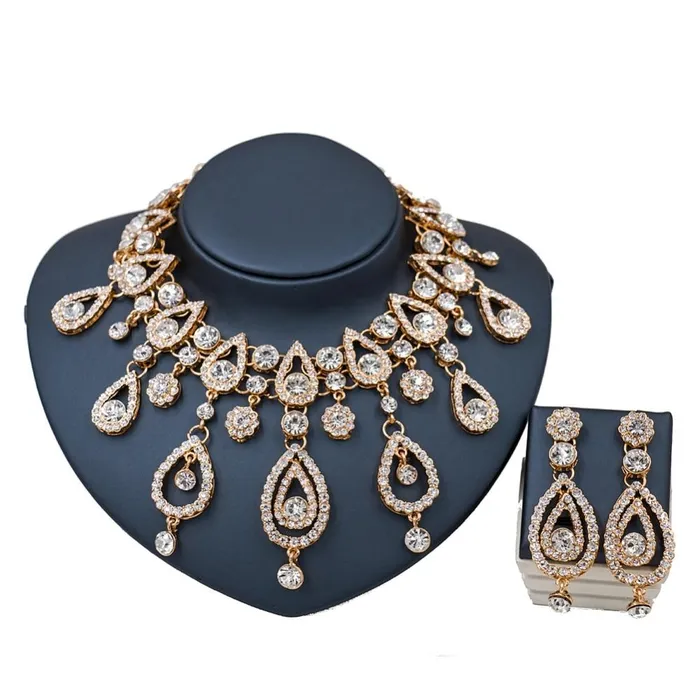 New Austrian Crystal Wedding Rhinestone Necklace and Earrings sparklingselections Necklaces New Austrian Crystal Wedding Rhinestone Necklace and Earrings sparklingselections Necklaces