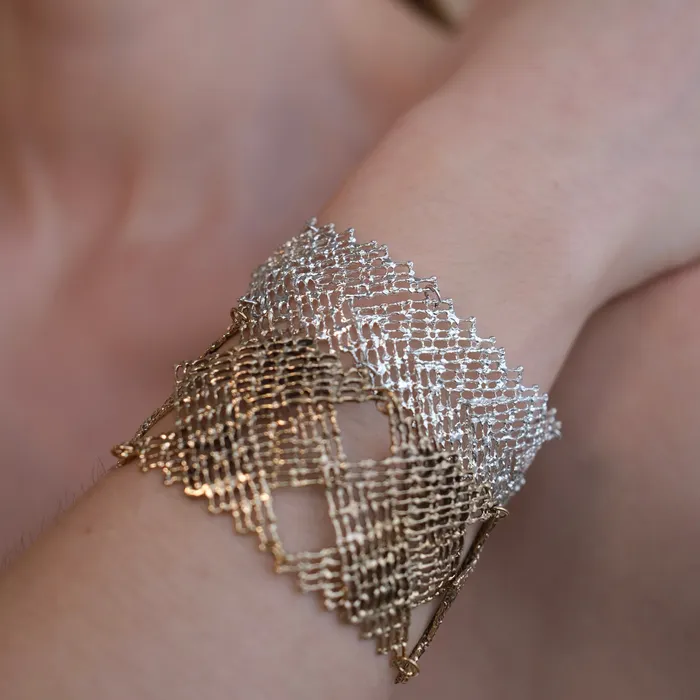 ALVR bracelet AURUM by Gubjrg Bracelets