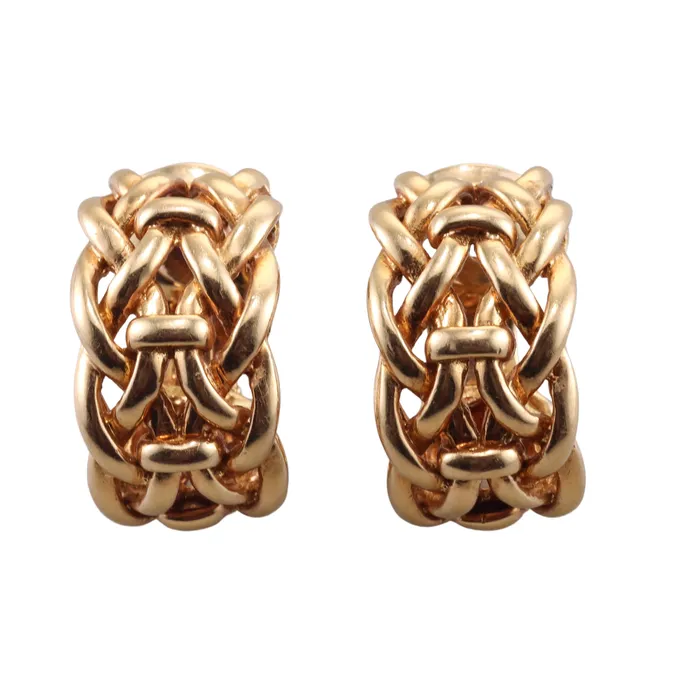 Earrings Van Cleef Arpels Van Cleef Arpels Mariner Link Gold Hoop Earrings Earrings Van Cleef Arpels Van Cleef Arpels Mariner Link Gold Hoop Earrings