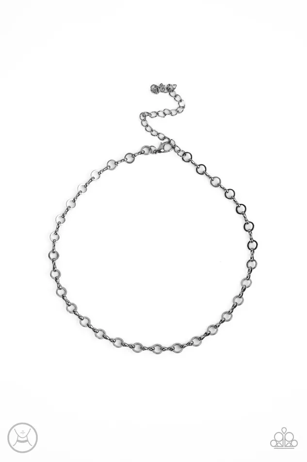 Necklaces Paparazzi Accessories Keepin it Chic Black Necklace Jewelry by Bretta