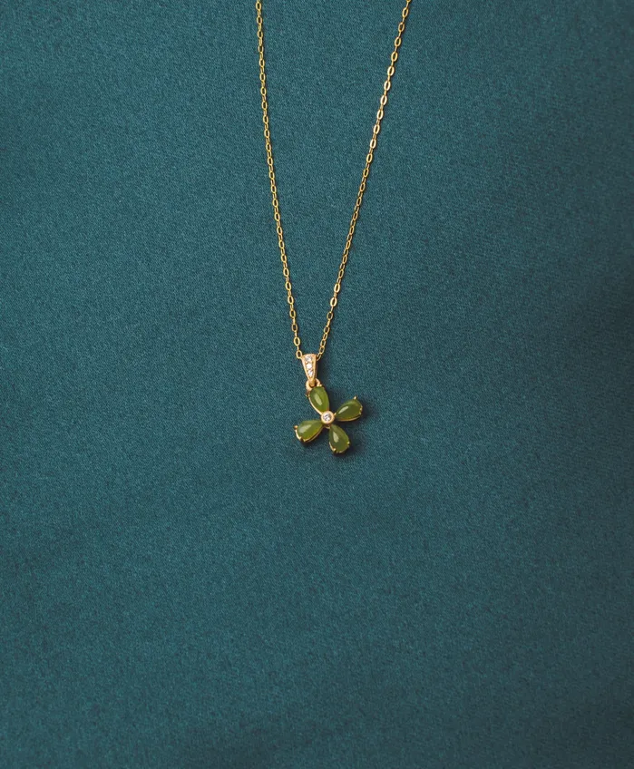 Four Leaf Clover Jade Necklace Monarch and Muse Necklaces
