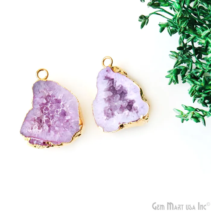 GemMartUSA Earrings Geode Druzy 29x22mm Organic Gold Electroplated Single Bail Gemstone Earring Connector 1 Pair GemMartUSA Earrings Geode Druzy 29x22mm Organic Gold Electroplated Single Bail Gemstone Earring Connector 1 Pair