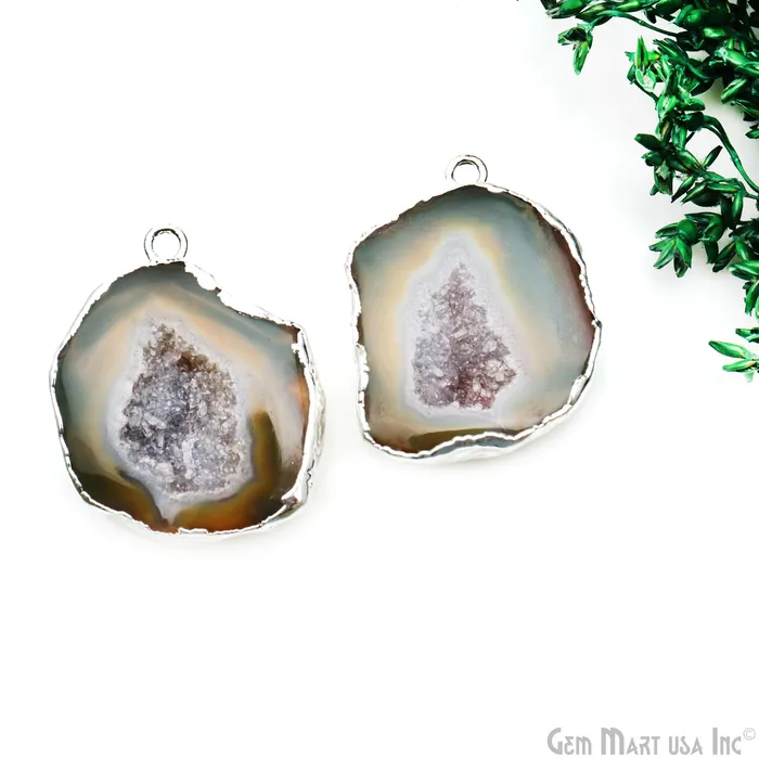GemMartUSA Earrings Geode Druzy 34x25mm Organic Silver Electroplated Single Bail Gemstone Earring Connector 1 Pair GemMartUSA Earrings Geode Druzy 34x25mm Organic Silver Electroplated Single Bail Gemstone Earring Connector 1 Pair