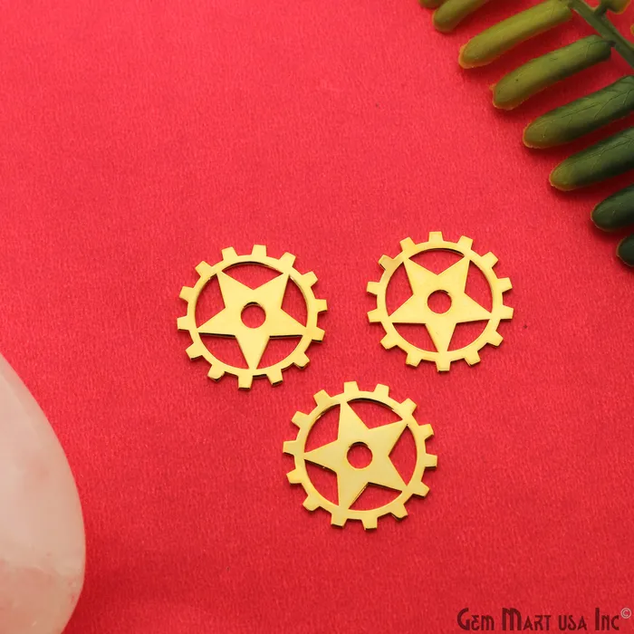 GemMartUSA Gear Shape Gold Laser Finding 20mm Gold Plated Charm For Bracelets Pendants PreStyled Sets GemMartUSA Gear Shape Gold Laser Finding 20mm Gold Plated Charm For Bracelets Pendants PreStyled Sets