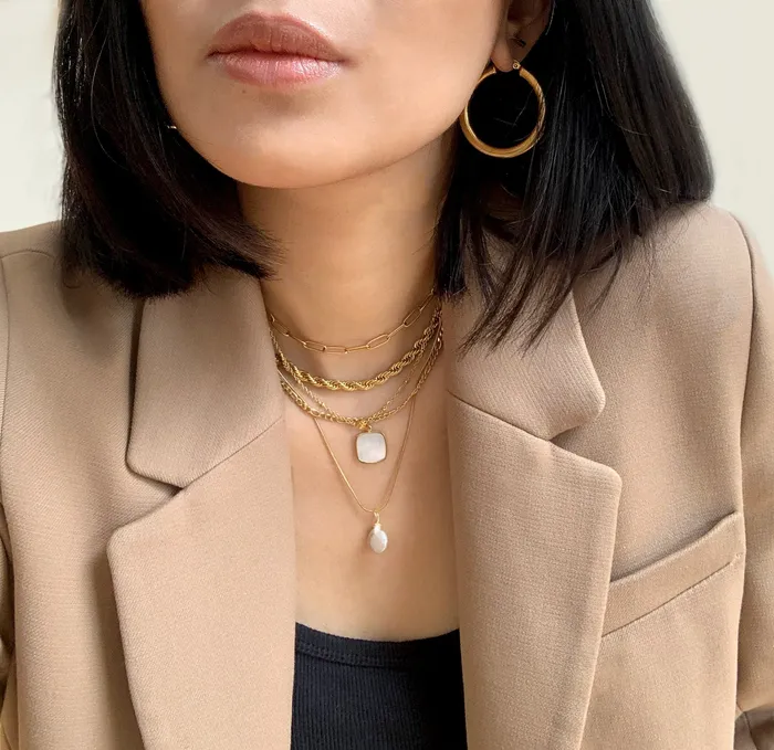 HERMI PEARL PENDANT NECKLACE Mai Dsire Necklaces