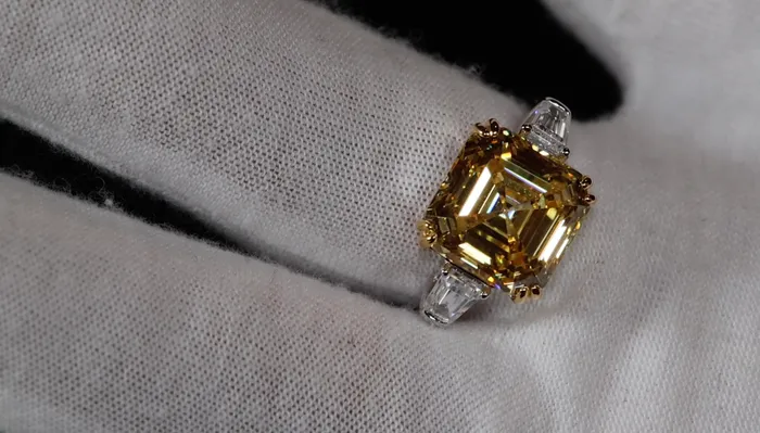 Lab Diamonds London Rings 1000ct Womens Yellow Lab Grown Diamond Ring Yellow Asscher Cut Diamond Ring