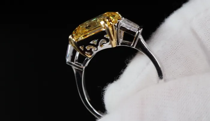 Lab Diamonds London Rings 1000ct Womens Yellow Lab Grown Diamond Ring Yellow Asscher Cut Diamond Ring