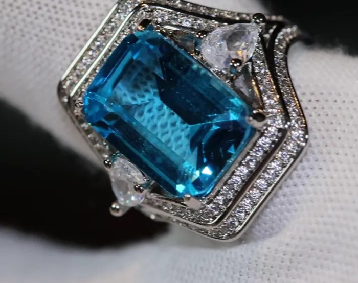 Lab Diamonds London Rings Aquamarine Blue Emerald Diamond Ring