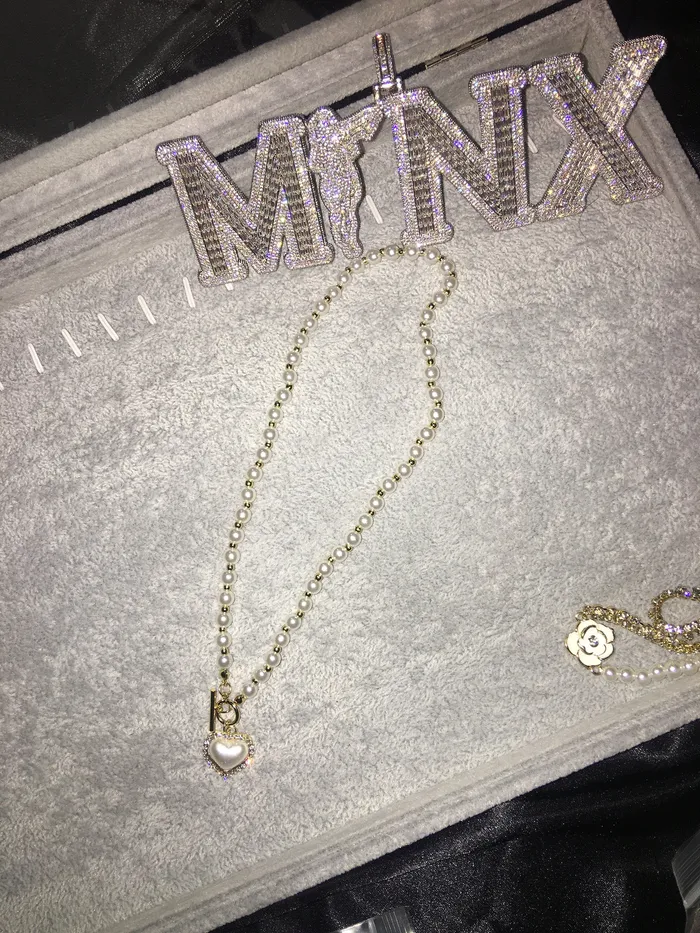 Minx London Pearl Necklace Womens Pearl Necklace Heart Pendant Heart Necklace diamond Pearl Necklace Gold Pearl Necklace Pearl Pendant Necklaces