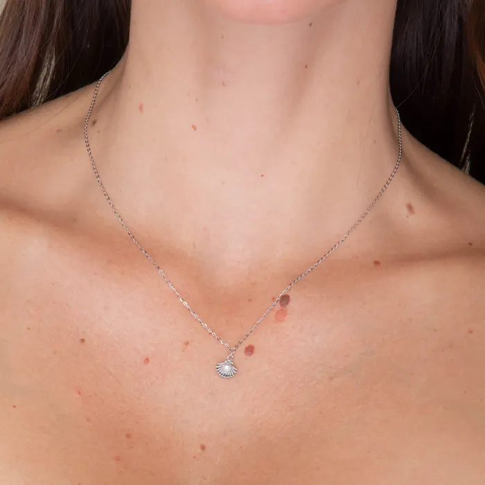 Necklaces Camile Stone Shell Pearl Necklace