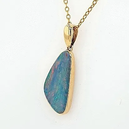 PreStyled Sets Australian Opal Cutters Australian Doublet Opal Pendant Set in 14K Yellow Gold PreStyled Sets Australian Opal Cutters Australian Doublet Opal Pendant Set in 14K Yellow Gold