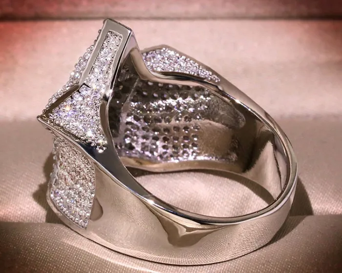 Rings Iced out ring Star Ring Diamond Star Ring Star Shaped ring Star Rings Iced Out Star Ring Big ring Fashion Ring Pinky Ring UK Minx London