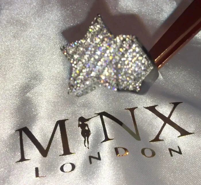 Rings Iced out ring Star Ring Diamond Star Ring Star Shaped ring Star Rings Iced Out Star Ring Big ring Fashion Ring Pinky Ring UK Minx London