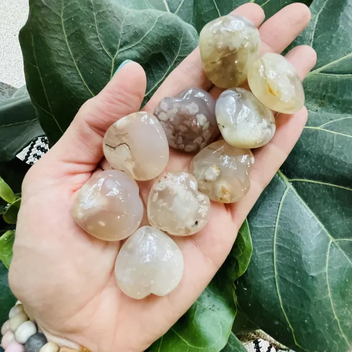 Sarah Belle Necklaces Flower Agate Heart