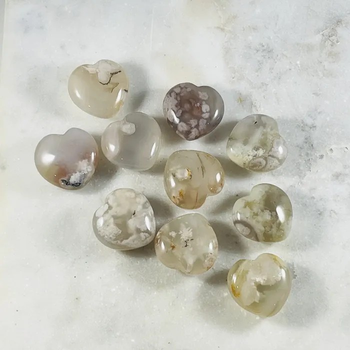 Sarah Belle Necklaces Flower Agate Heart