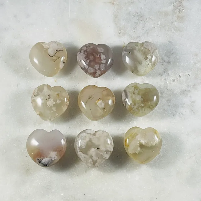 Sarah Belle Necklaces Flower Agate Heart