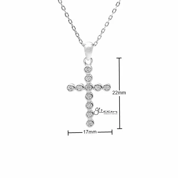 925 Sterling Silver CZ Cross Pendant Necklace Glitters Necklaces