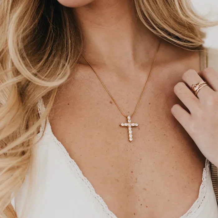 Necklaces Jewelry Hannah Diamond Cross Necklace WATERPROOF Wholesale