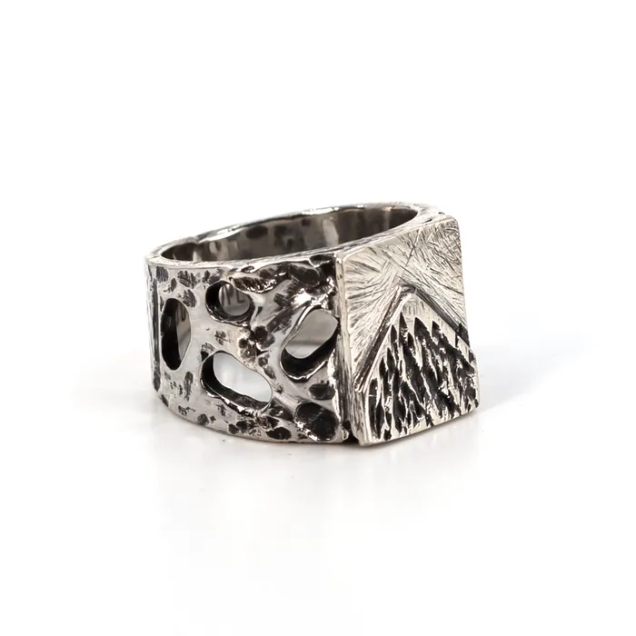 Rings Indochine Collection Agun Ring