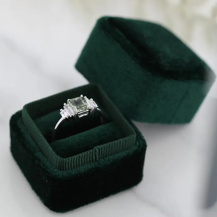 Rings VENVS The Eclipse 18k White Size 7 Stone MQ3 Green Ring Box Custom Engraving Kiwi 75 Rings VENVS The Eclipse 18k White Size 7 Stone MQ3 Green Ring Box Custom Engraving Kiwi 75