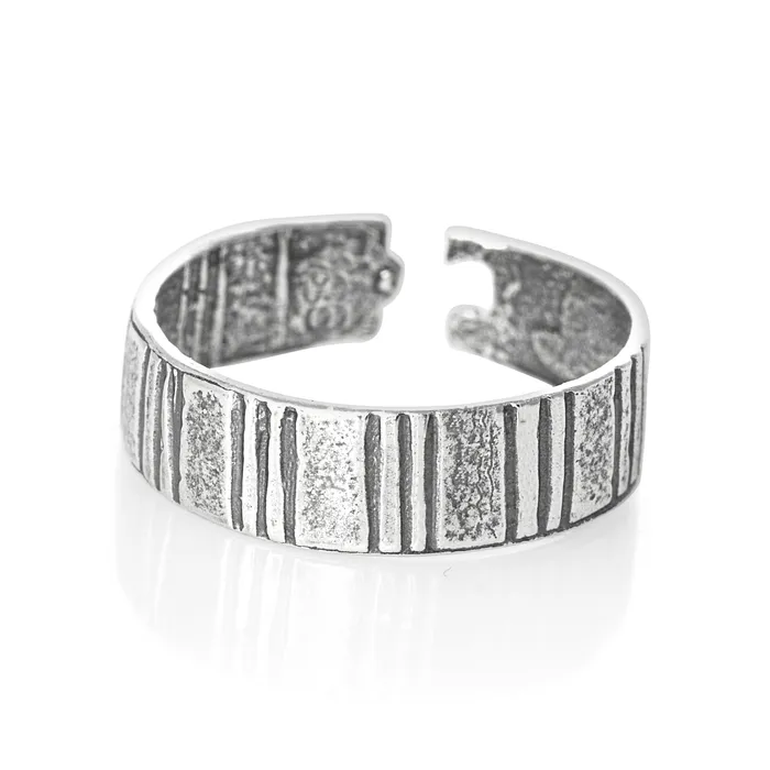 Teeda Rings TR1220 Stripes Toe Ring