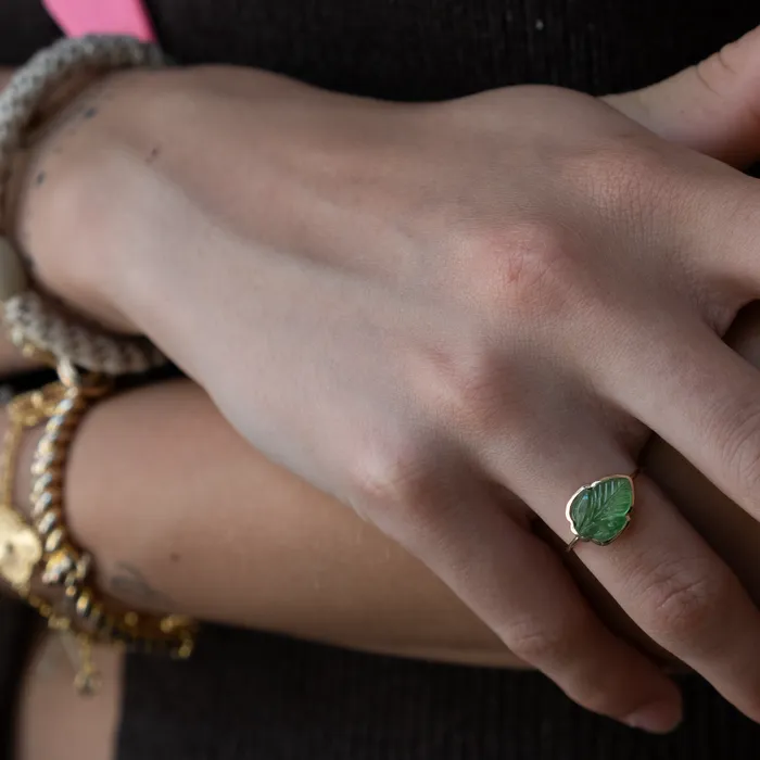 Vivien Frank Designs Gold Tsavorit Leaf ring Rings