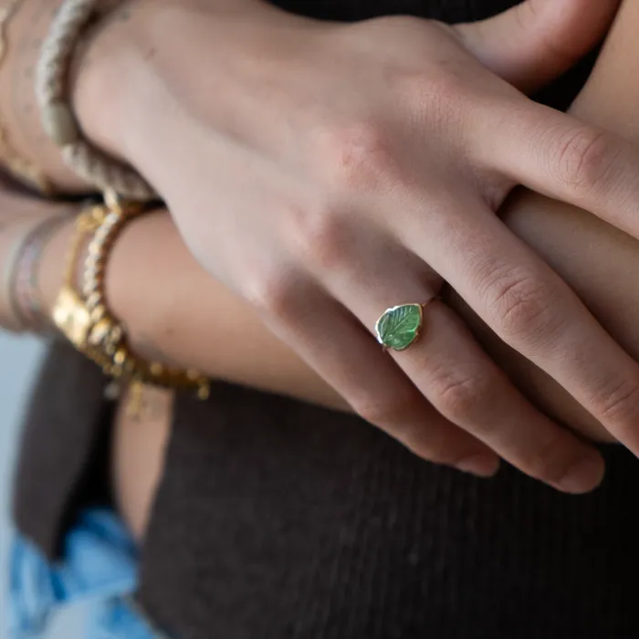 Vivien Frank Designs Gold Tsavorit Leaf ring Rings
