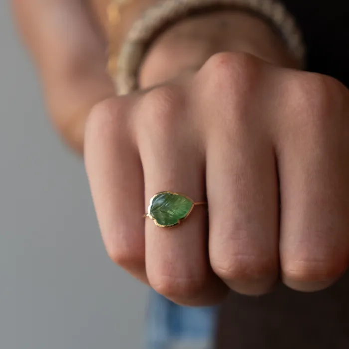 Vivien Frank Designs Gold Tsavorit Leaf ring Rings